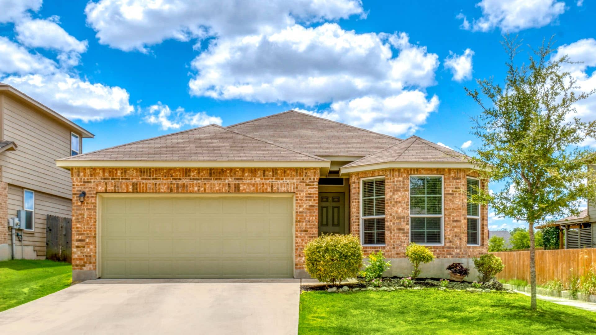 Modern brick home in DFW – creative financing to sell your house fast for cash in any condition, no repairs needed