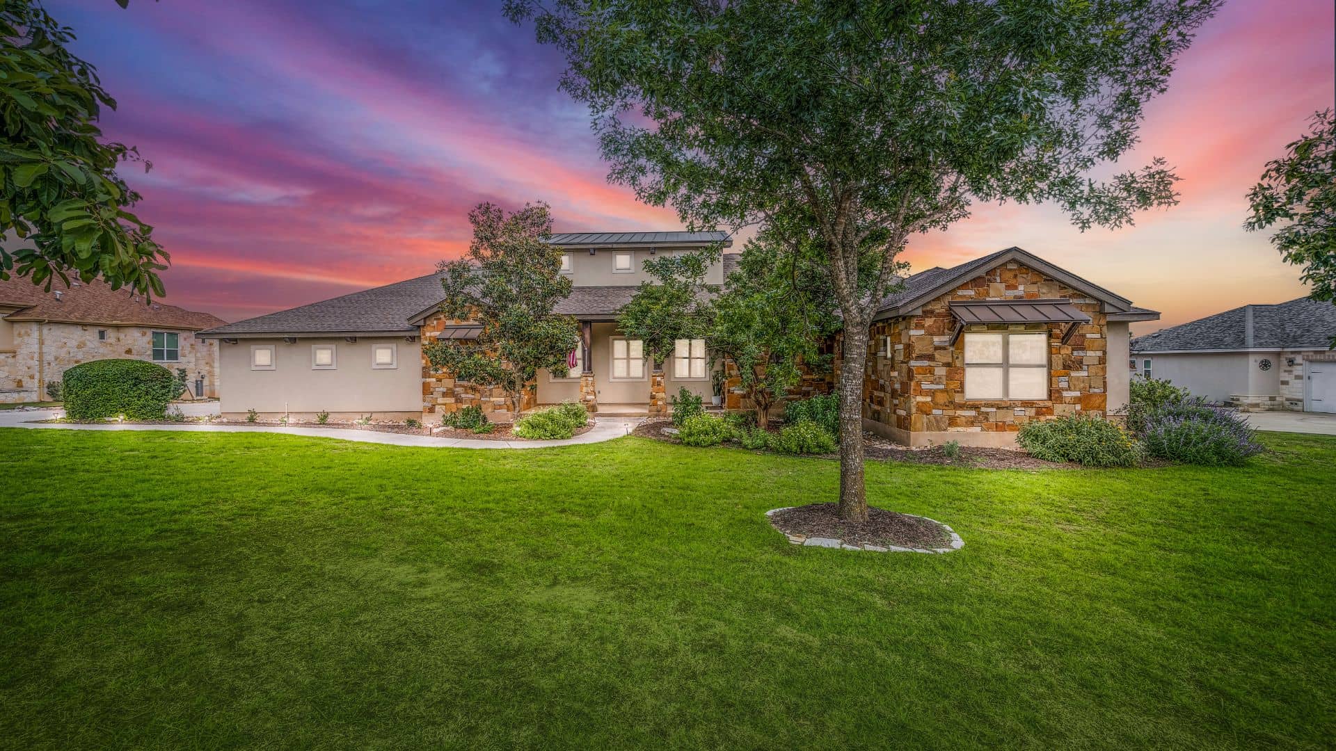 Modern white brick home in Arlington TX – sell my house fast for cash in any condition, no repairs needed