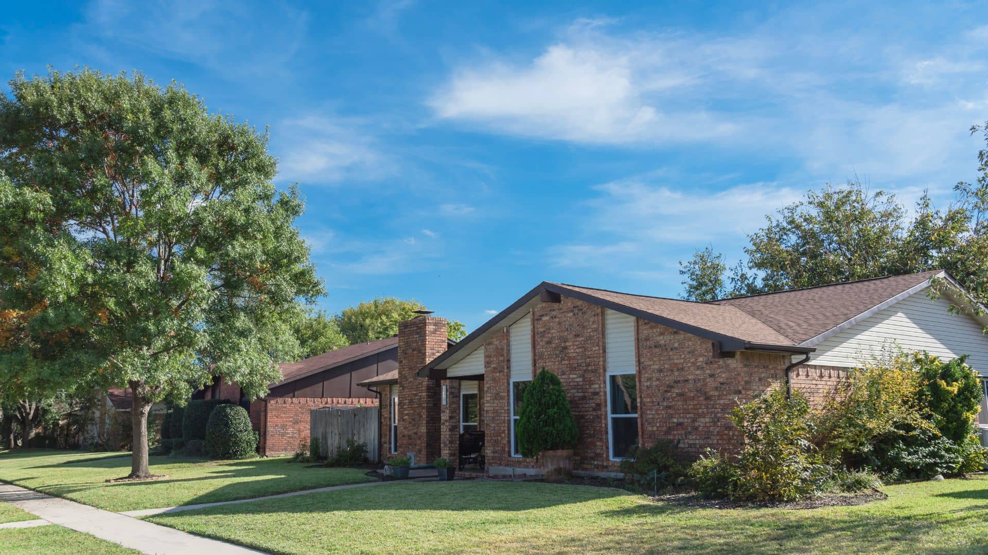 Brick ranch home in Fort Worth TX – sell my house fast for cash in any condition, no repairs needed